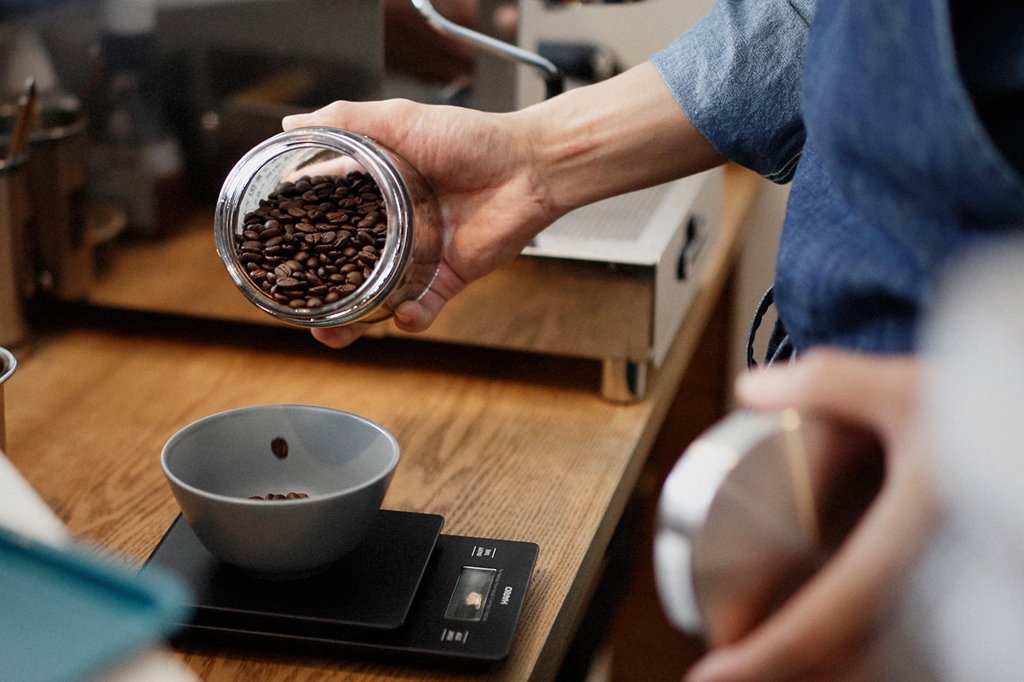 05/25(雨) – ROSA COFFEE オーナー兼バリスタ (31歳)-19