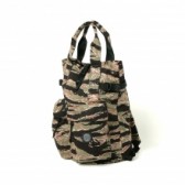 Porter Classic-CAMOUFLAGE TOTE RUCKSACK - Black