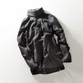 CURLY-BRIGHT TURTLE NECK