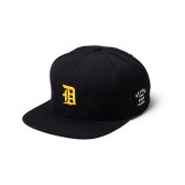 DELUXE CLOTHING-D-LEAGUE - Black