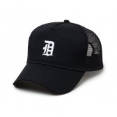 DELUXE-D-TRACTOR - Black