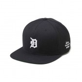DELUXE CLOTHING-D-LEAGUE - Black