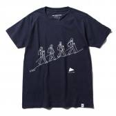 and wander-quarted printed T by Yu nagaba - Navy