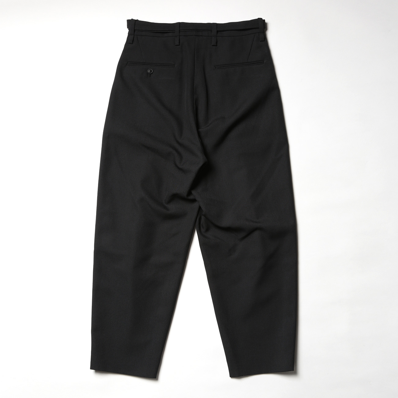 URU TOKYO - 1 TUCK PANTS / WOOL SERGE - Black