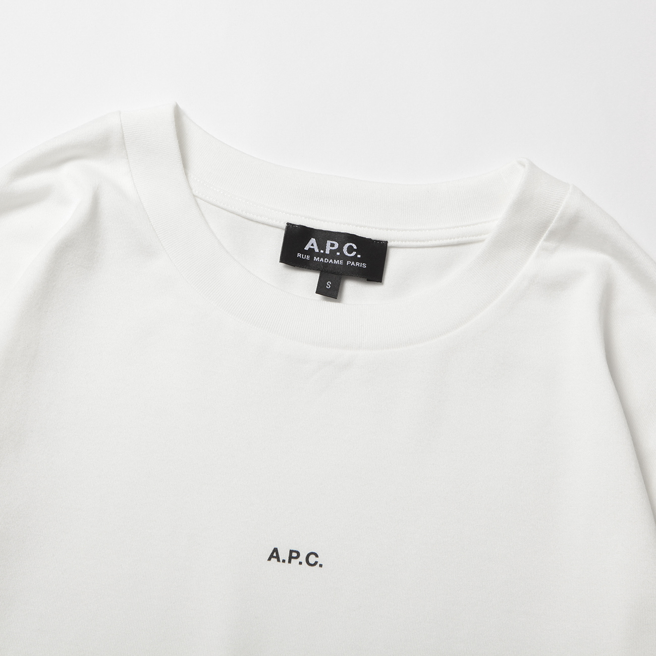 Chris Tシャツ - White ロゴアップ
