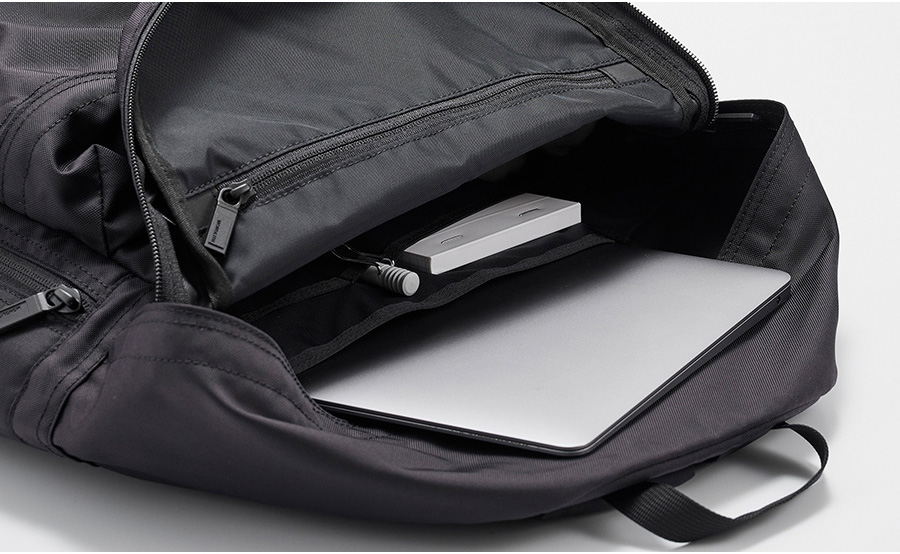 BACKPACK STANDARD M 容量カット