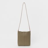 Hender-Scheme-2024WS-piano-shoulder-small-Taupe-168x168