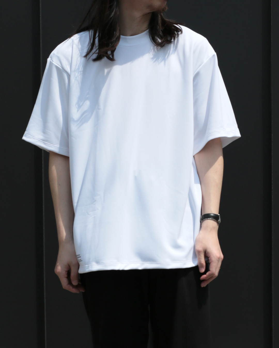 2-PACK TECH SMOOTH CREW NECK コーディネート
