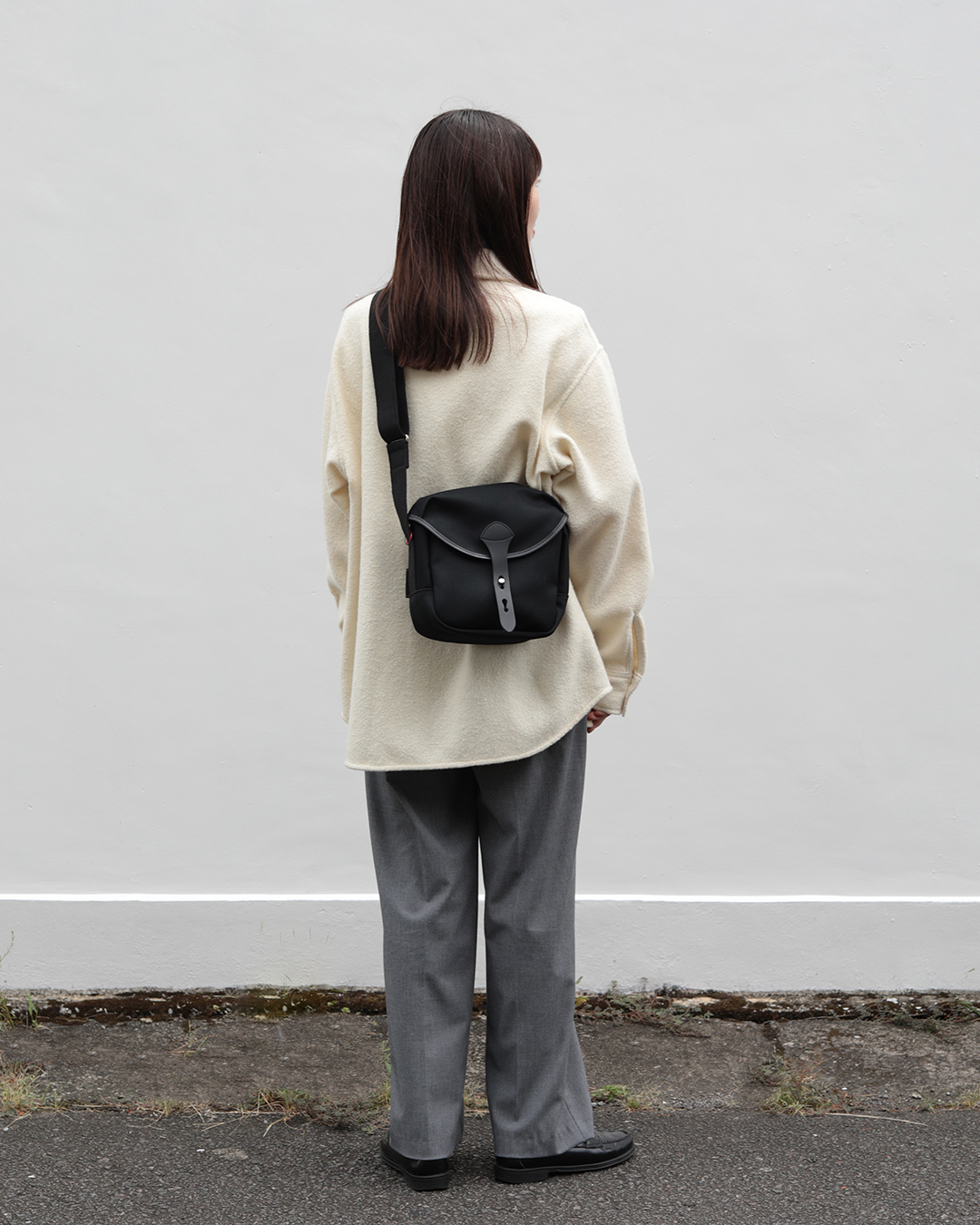WICKHAM Small 女性着用