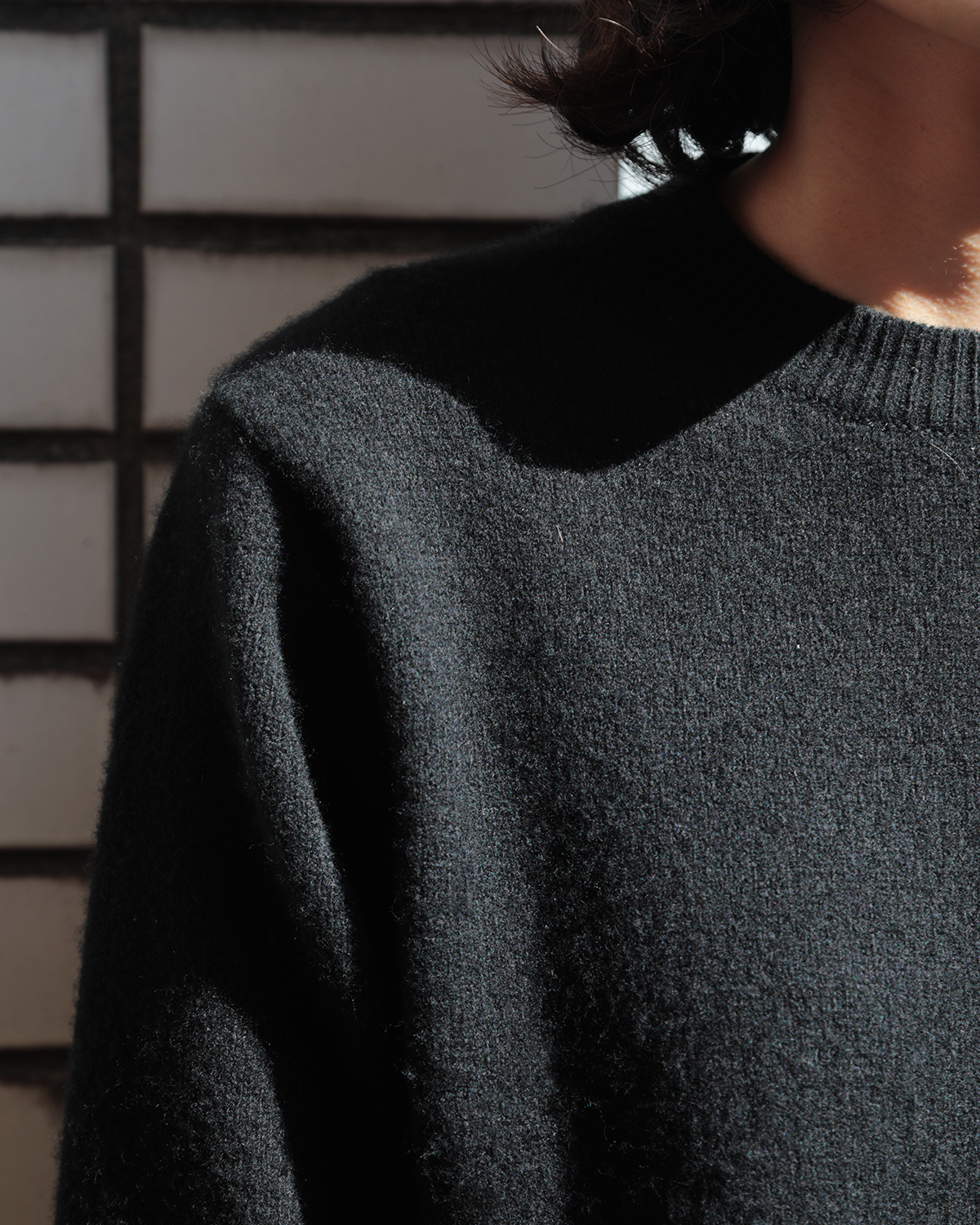 COMOLI / ラムズウールクルーネックニット