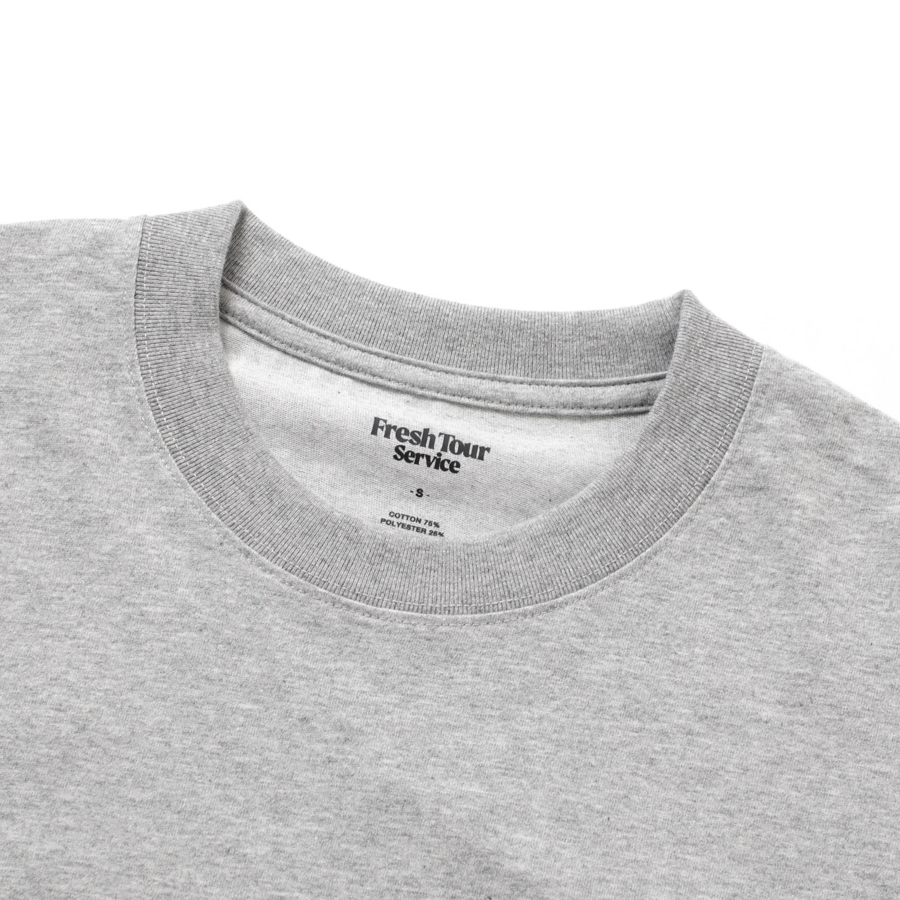 2-PACK ALL WEATHER TEE 首元