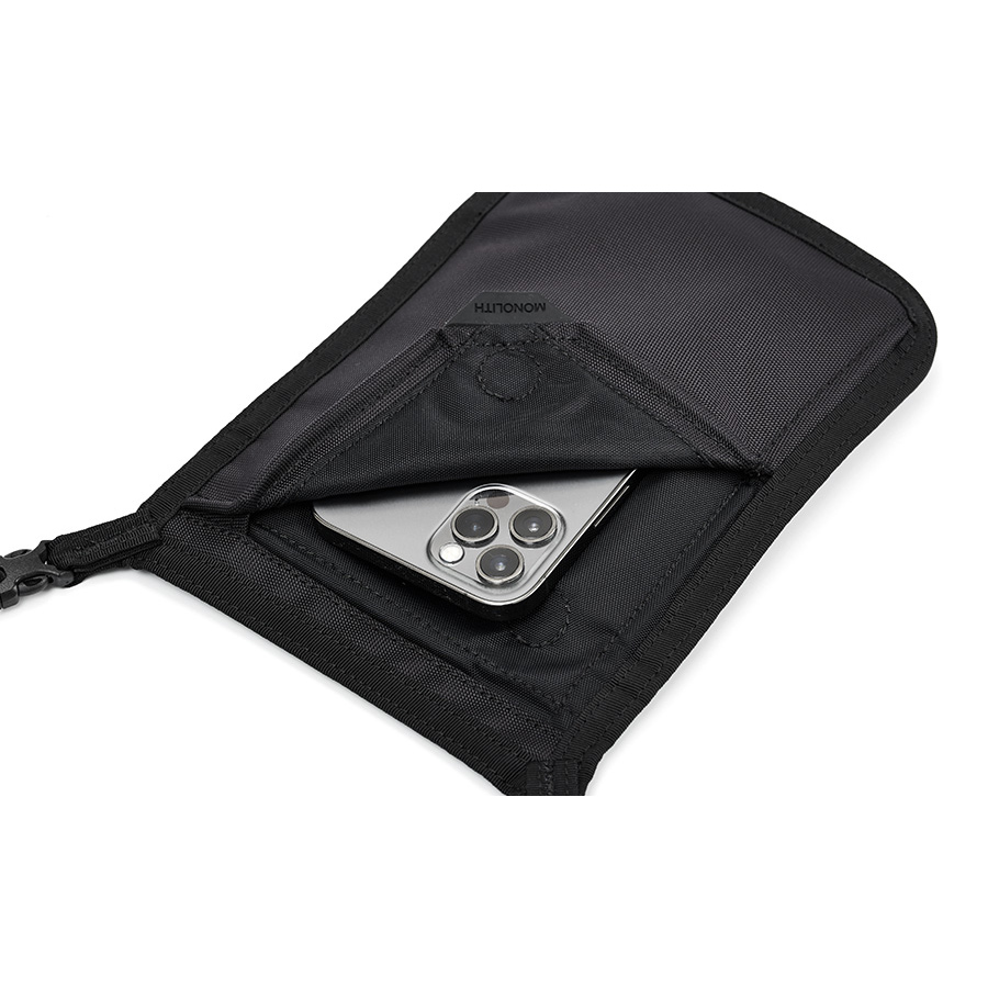NECK POUCH STANDARD マグネットポケット
