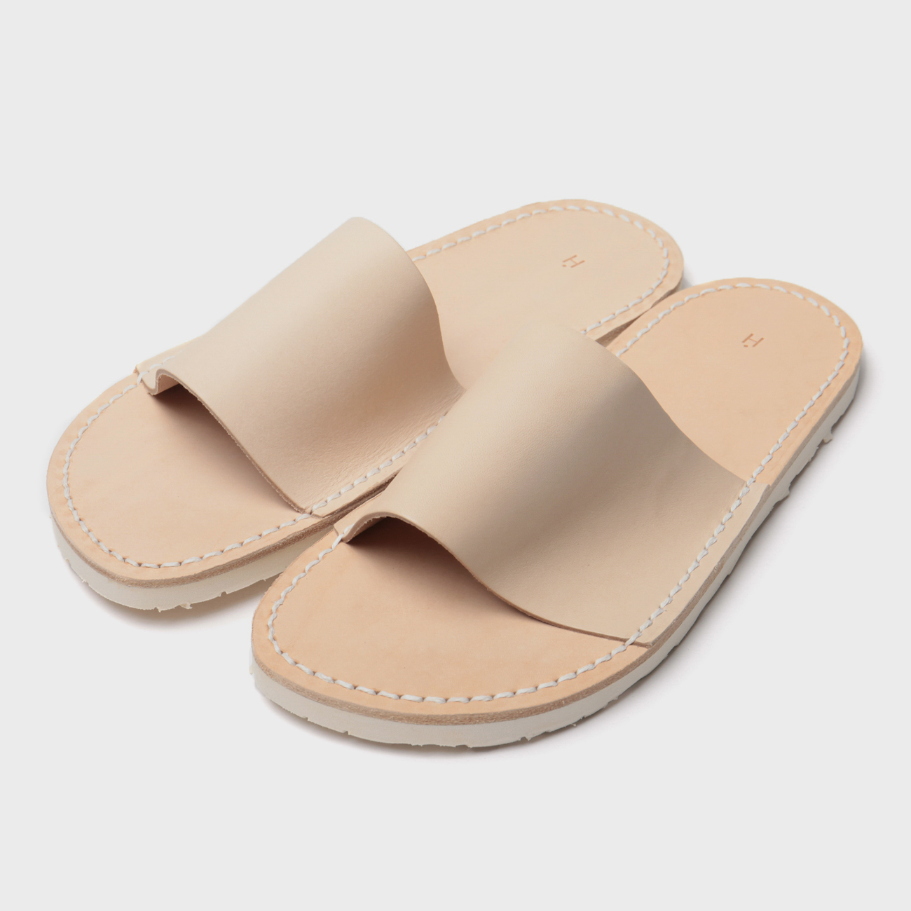 Hender Scheme atelier slipper