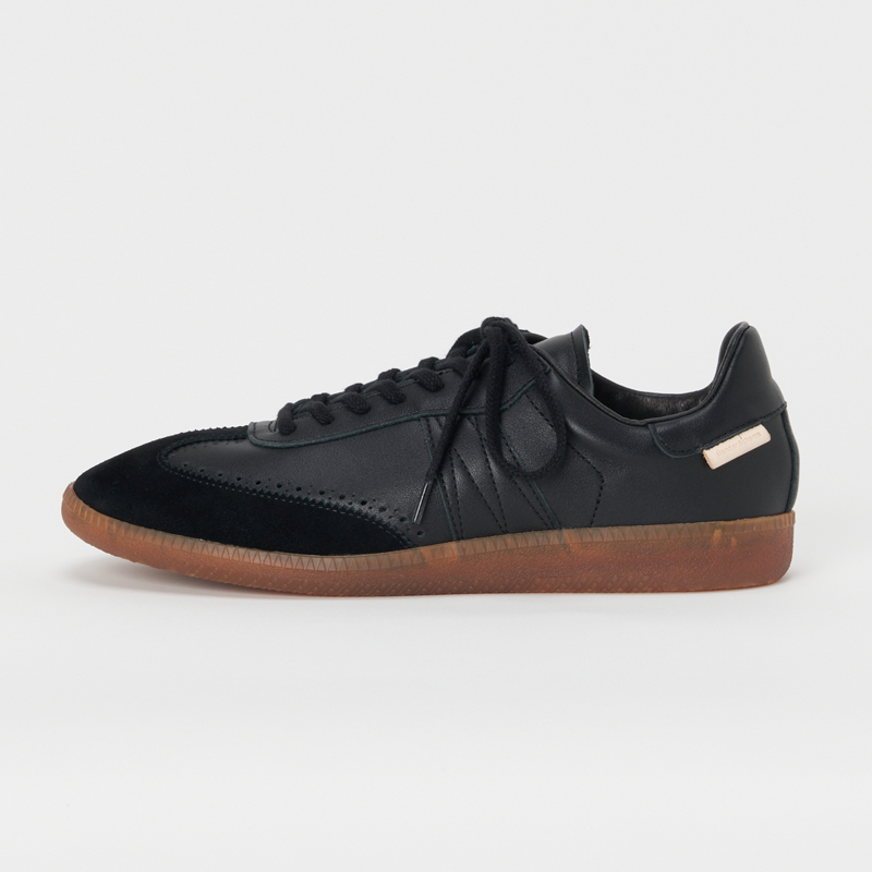 citizen trainer - Black サイド