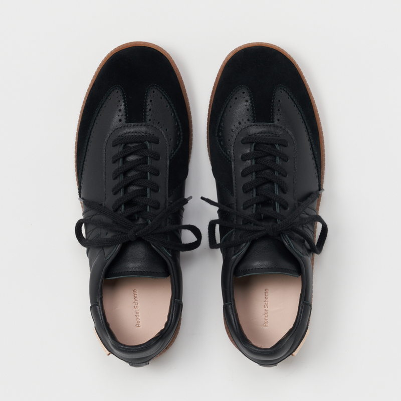 citizen trainer - Black 俯瞰
