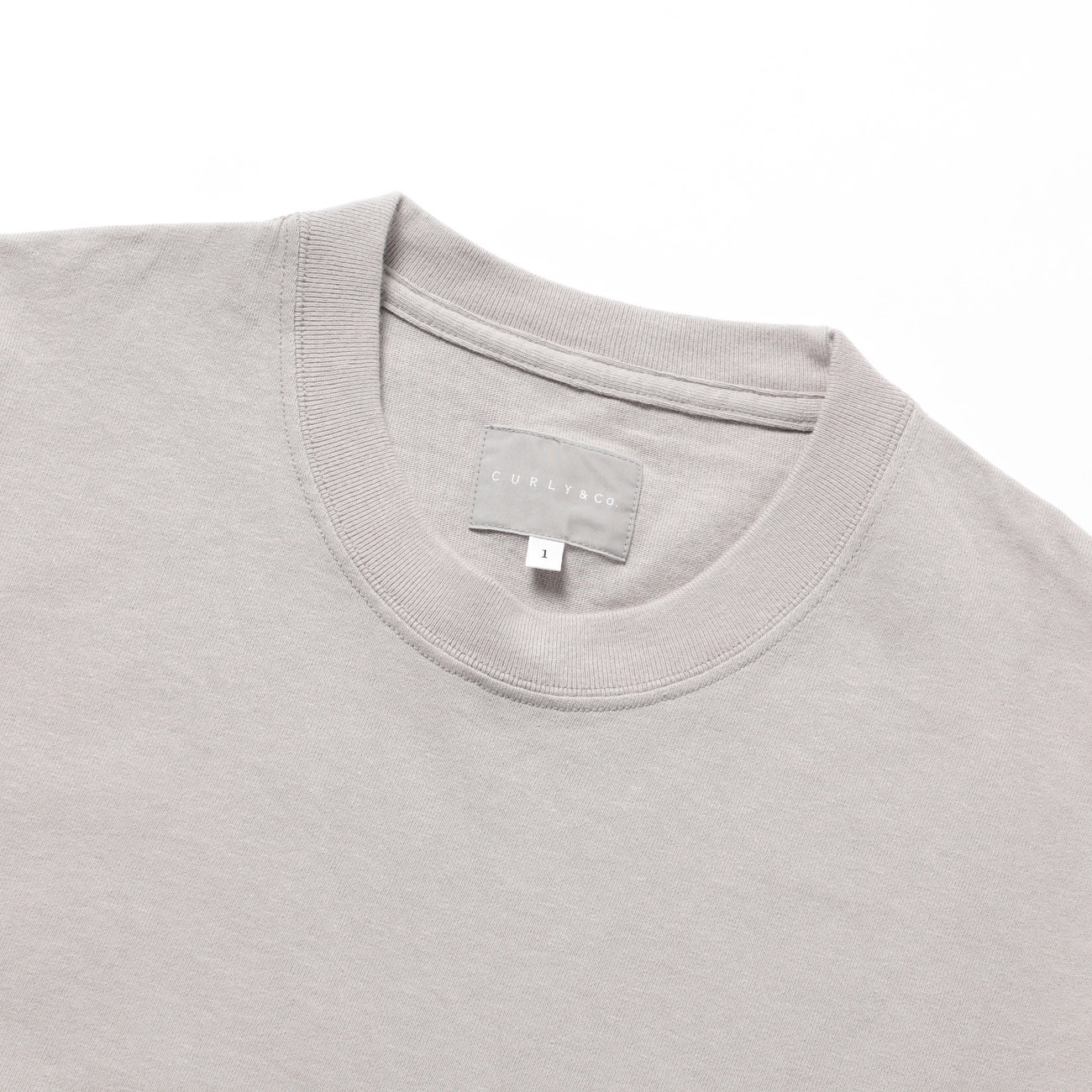 BASIC DRY TEE - Sand 首元