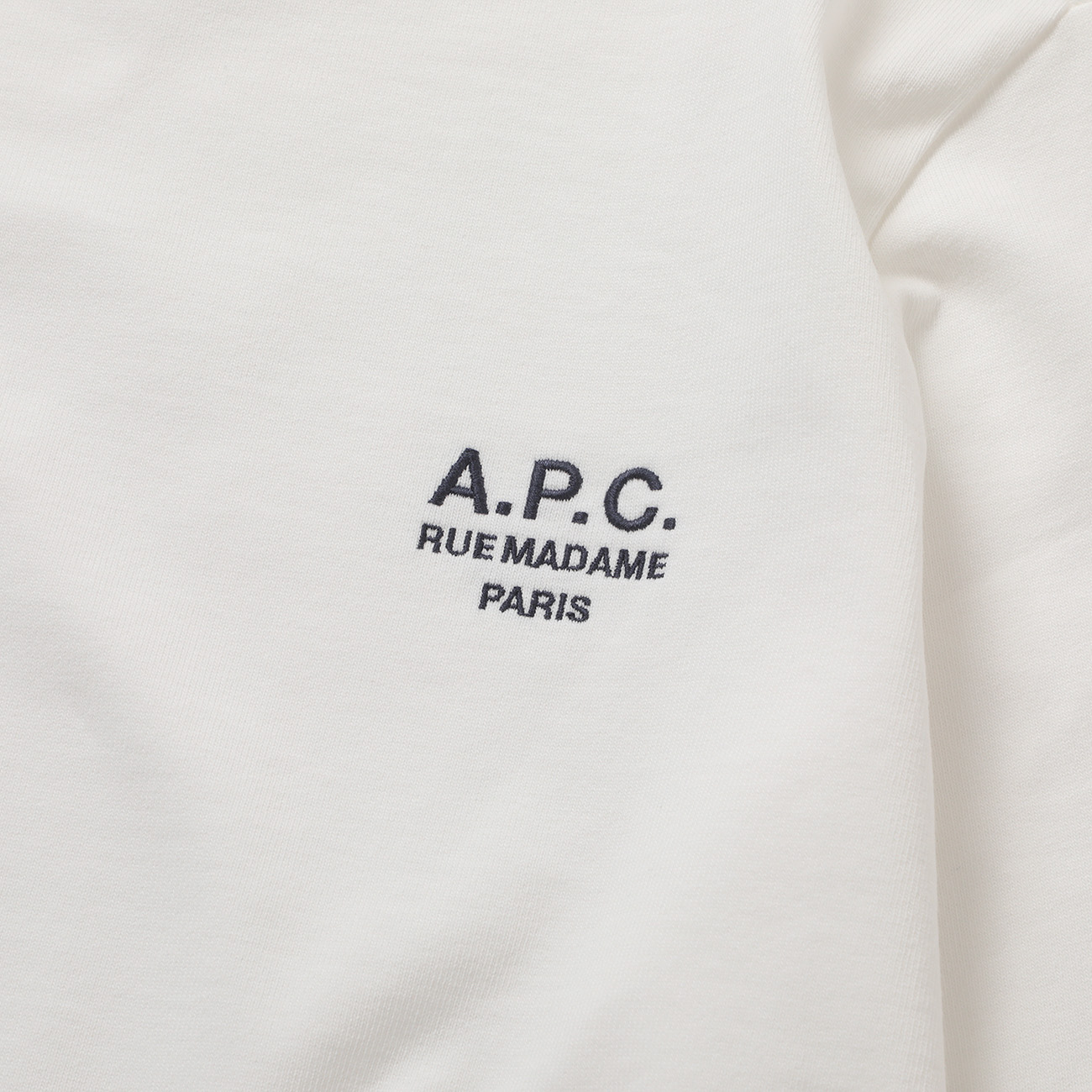 Oliver Tシャツ - White ロゴアップ