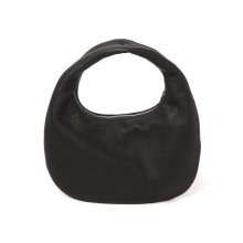 ROUND ONE SHOULDER : M