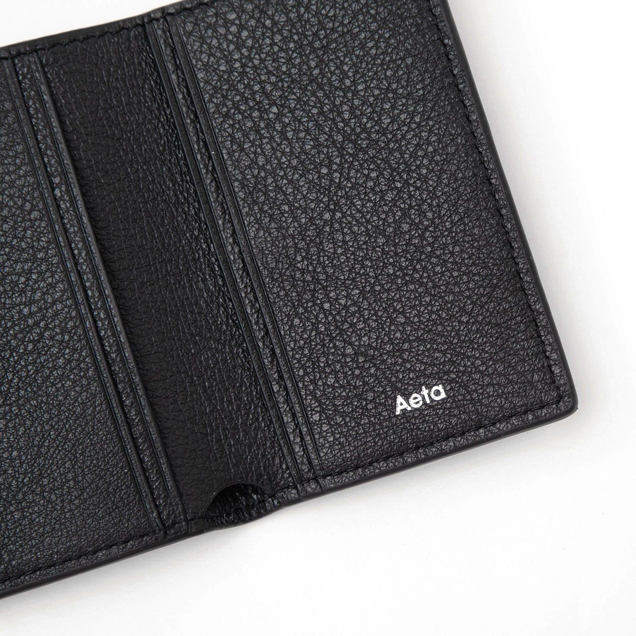 VT18 FOLDED WALLET ロゴ刻印
