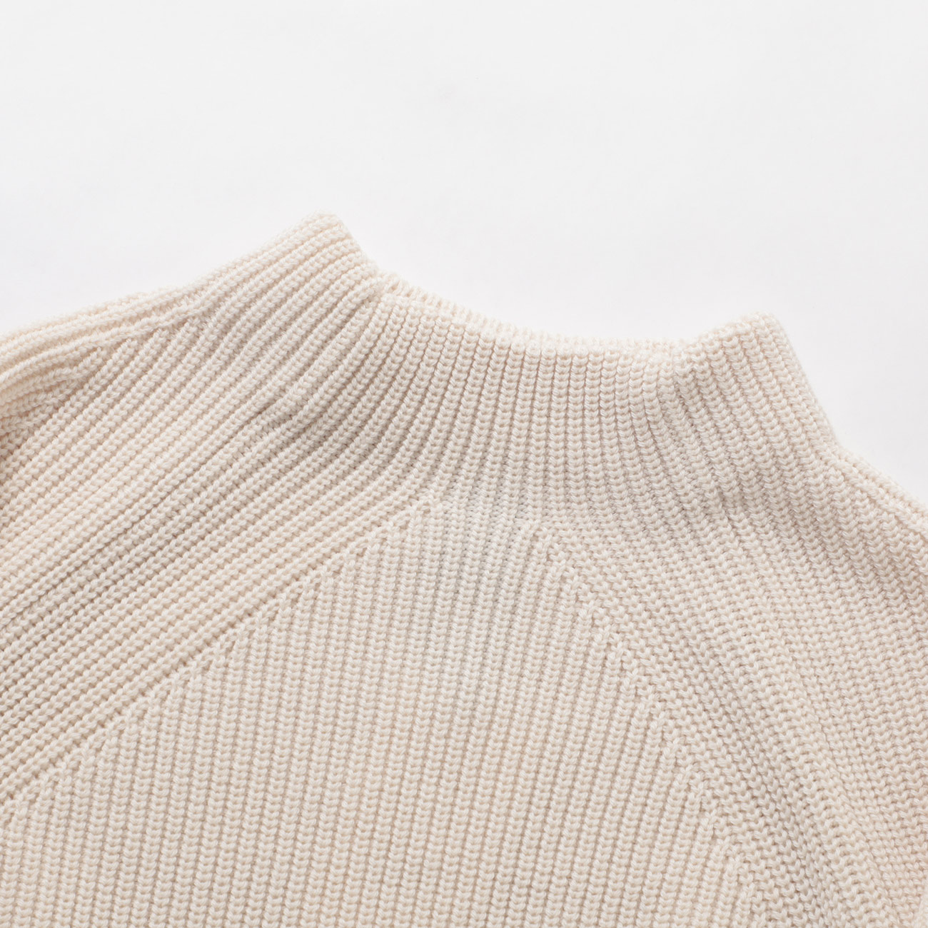 SIGNATURE BOTTLE NECK (レディース) - Ivory ボトルネック