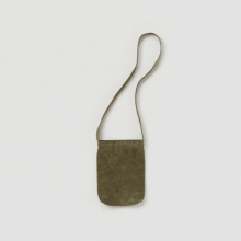 Hender Scheme / エンダースキーマ | pig shoulder small - Khaki