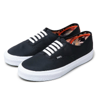 DELUXE CLOTHING | DELUXE x VANS - Black